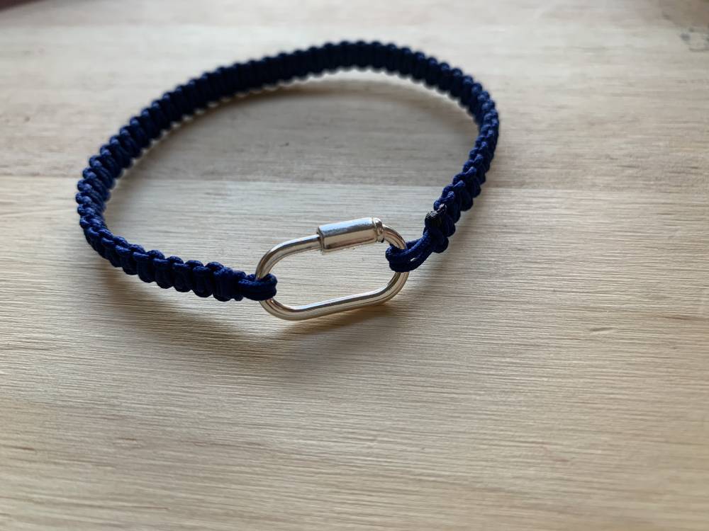 Bracelet fermoir rolo & tressage - 40€