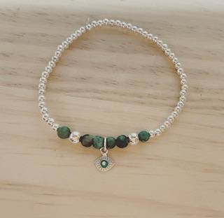 Bracelet de perles 3 et 4mm & petit oeil protecteur - 38€