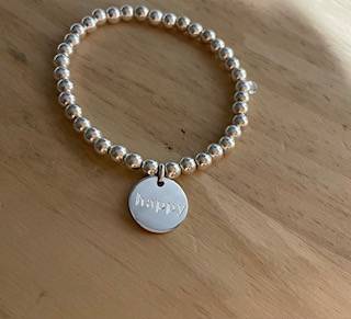 Bracelet de perles 5mm & médaille 1,5cm avec GR - 65€
